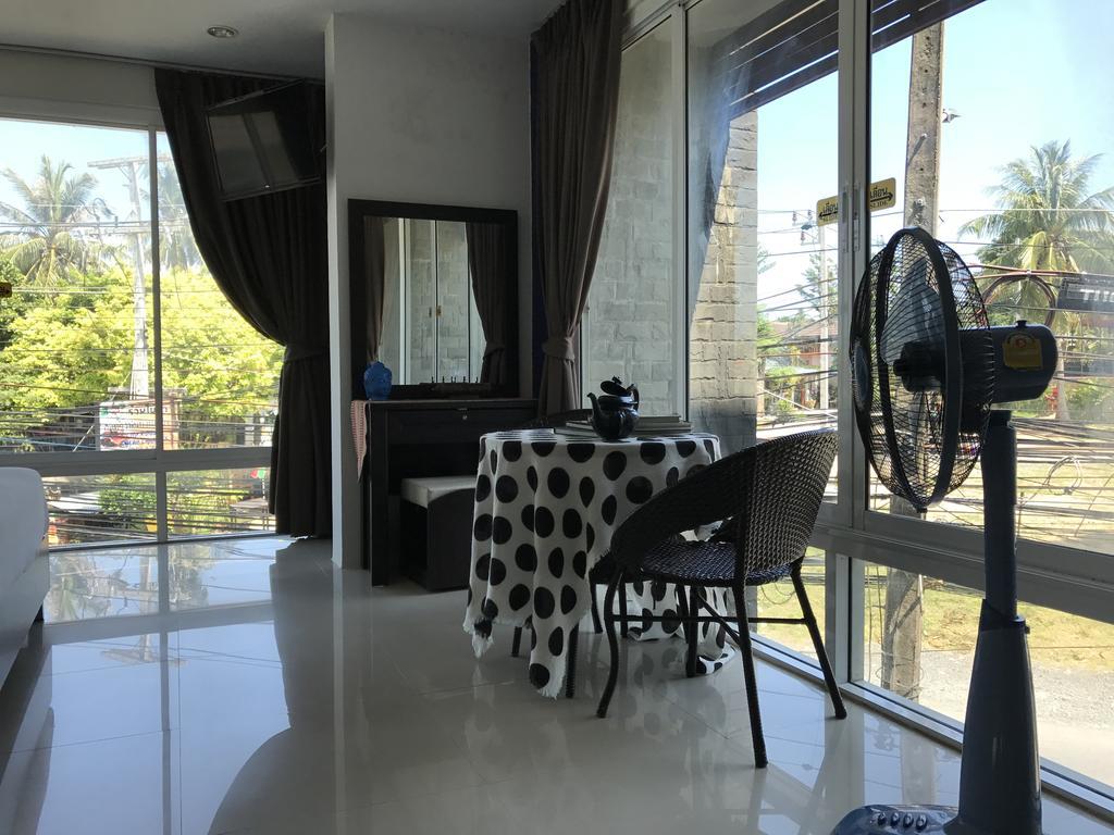 But Different Phuket Boutique Hotel Nai Harn Exteriér fotografie