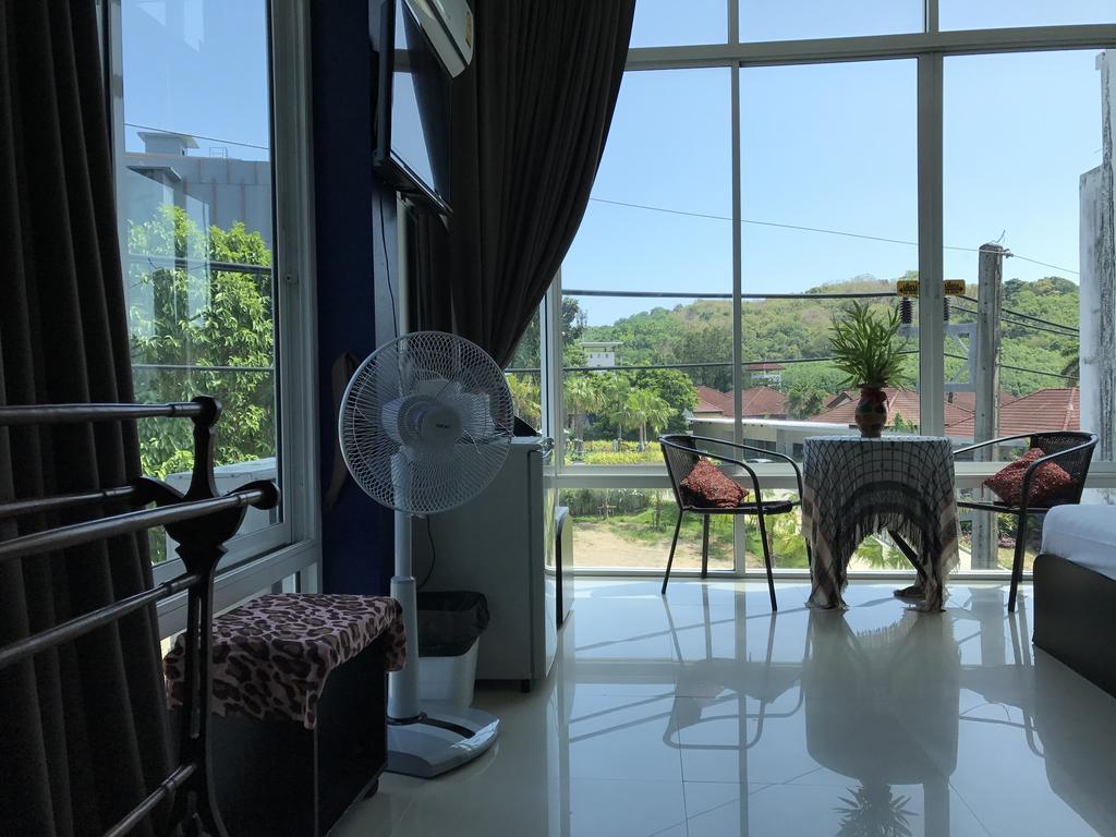 But Different Phuket Boutique Hotel Nai Harn Exteriér fotografie