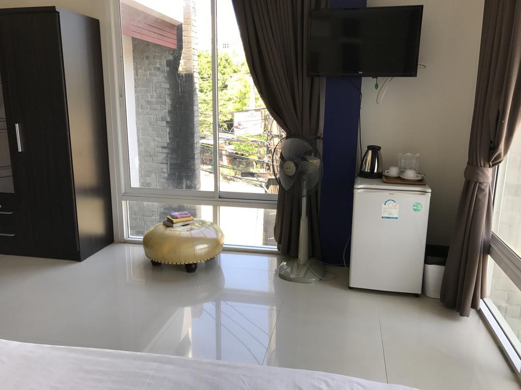 But Different Phuket Boutique Hotel Nai Harn Exteriér fotografie